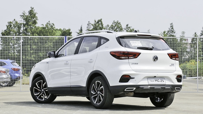 7.98万起！1.3T+6AT还带自动驾驶，全新名爵ZS上市