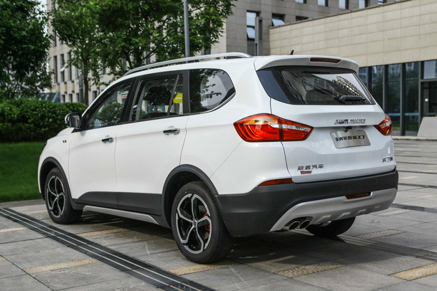 SWM斯威X7国六车型上市 售6.99-7.89万