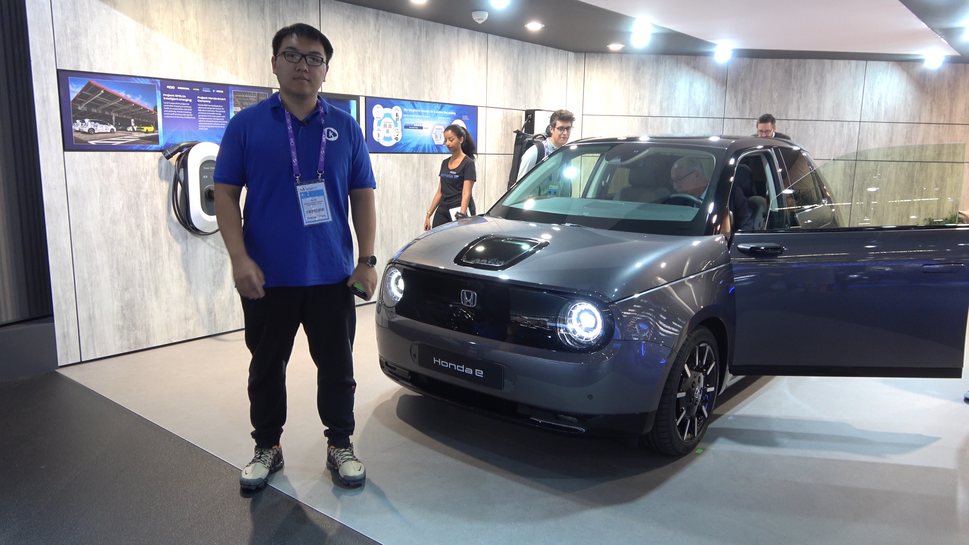 m(x)200ﵫֵһ w(yn)Honda E