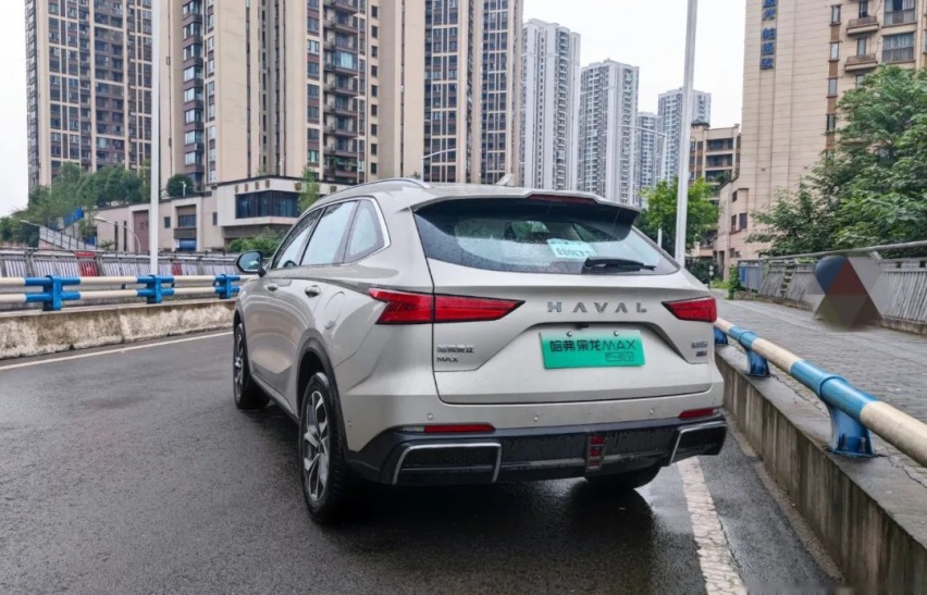 试驾哈弗枭龙MAX：动力堪比3.0T油车，底盘还有进步空间