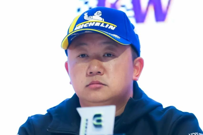 助力中国赛车全速飞驰 汽车之家携手一汽红旗夺得年度双冠