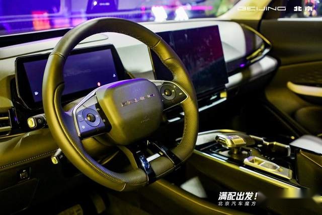 年轻人触手可得的超级智能产品 北京汽车魔方正式上市 售价9.99万起