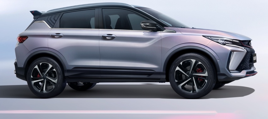 又一款SUV“爆发”！4根排气管，涡轮增压，7万级的定价