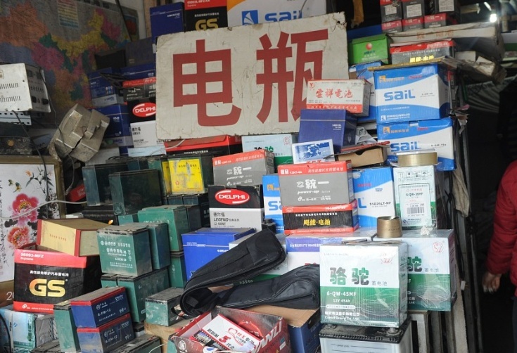铅酸电瓶会不会起火、两轮车为何转用锂电池，如何预防车辆起火？
