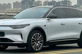 适合中登的轿跑SUV，14.38万起，增程纯电全都有，快充仅需16分钟
