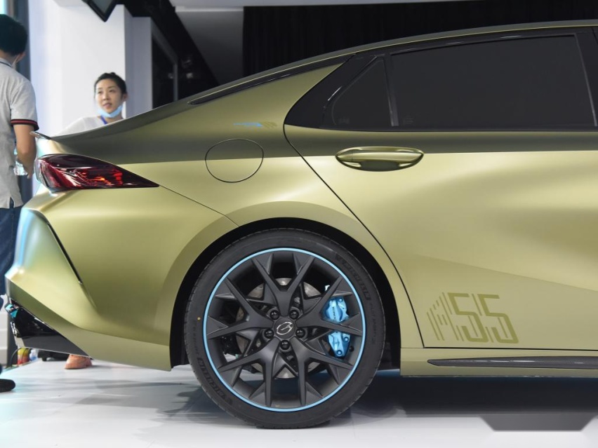 领克03迎来最强对手！碳纤维+四出排气，号称“国产GT-R”