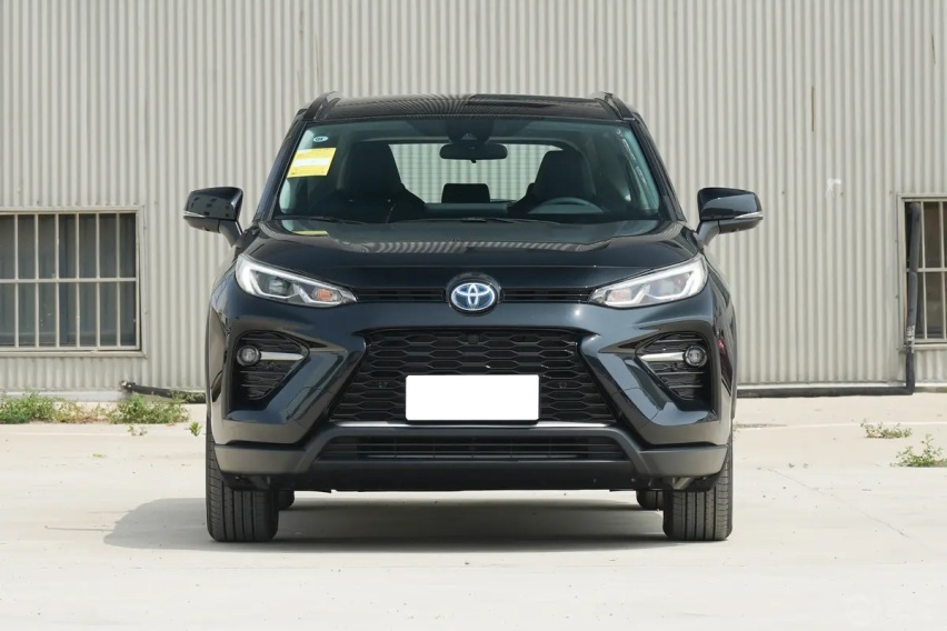 RAV4荣放与威兰达强强对决，最终它以细节取胜！