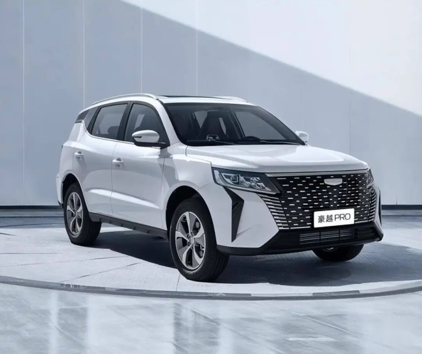 8万多的紧凑型SUV 吉利豪越PRO实在、实惠