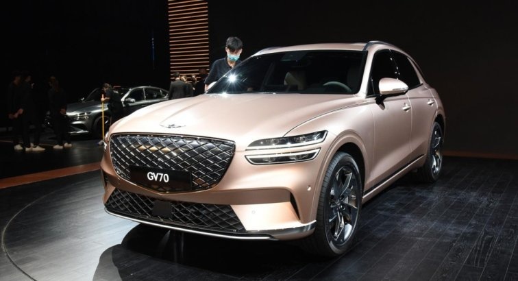新赛道的捷尼赛思GV60，它能撬动特斯拉Model Y的市场吗？
