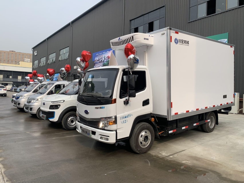 聚合人、车、货、钱,解读开瑞新能源的“无界”新零售模式
