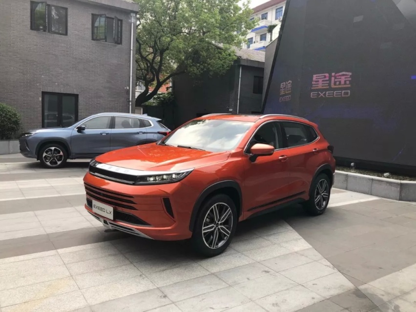 轱辘日报|雷克萨斯电动概念车预告，新款思域Si家族官图发布