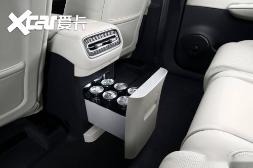 红旗HS6，新能源SUV推荐榜单的耀眼之星