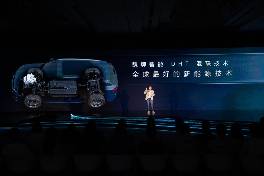 开辟“0焦虑智能电动”！全新品类 摩卡DHT-PHEV全球上市