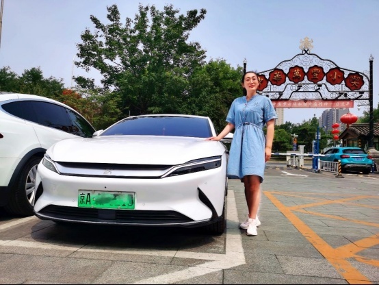 新晋“迪粉”独白：拥有比亚迪汉EV是最好的安排