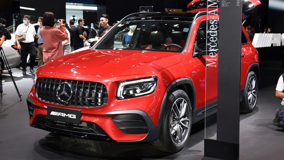 ����45�f(w��n)�ı��YAMG��SUV������У��I������̝��̝