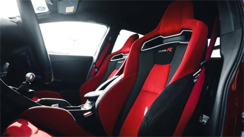 试驾本田思域Type-R FK2：放下万转自吸的本田，要用涡轮大杀四方