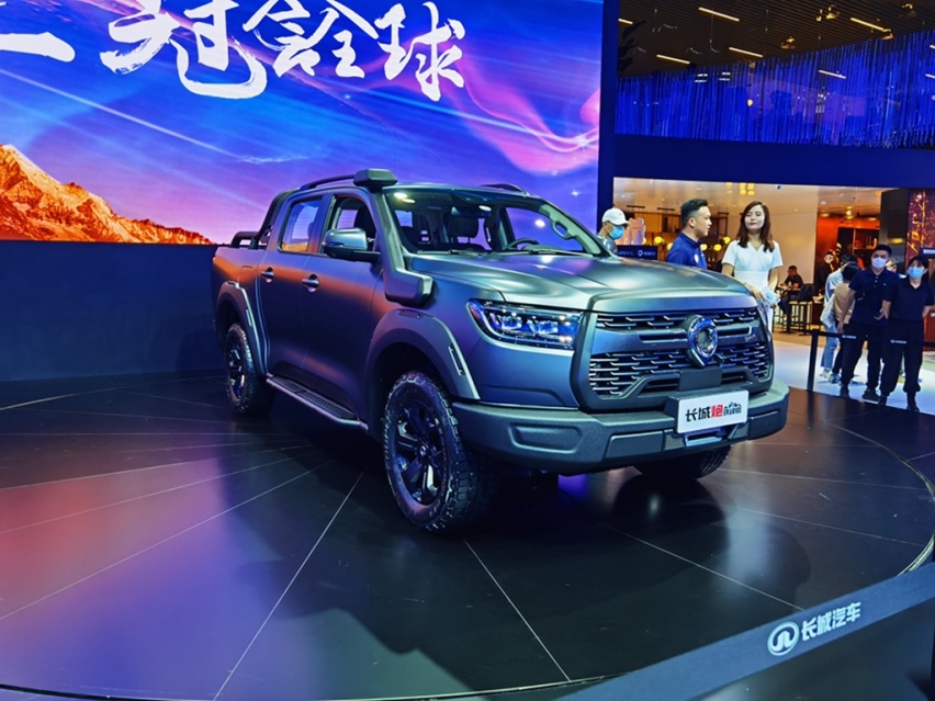 2021成都车展：换装分时四驱系统，长城炮珠峰版实拍
