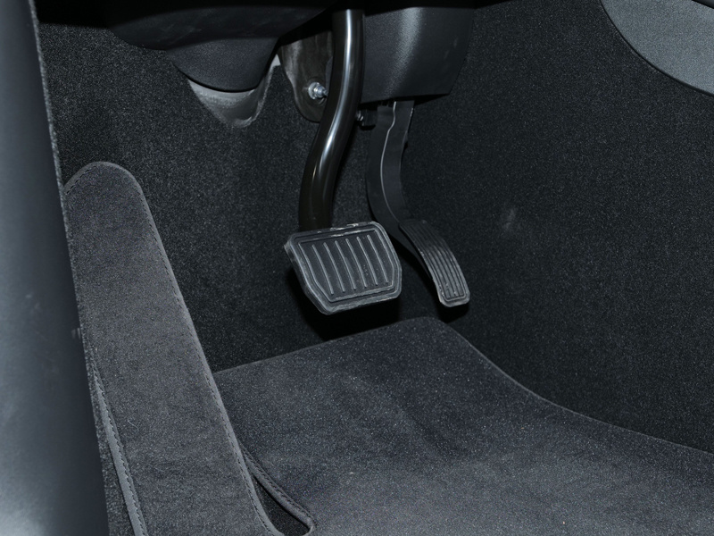 特斯拉Model Y质量问题变“水泡车”，能要求回购吗？