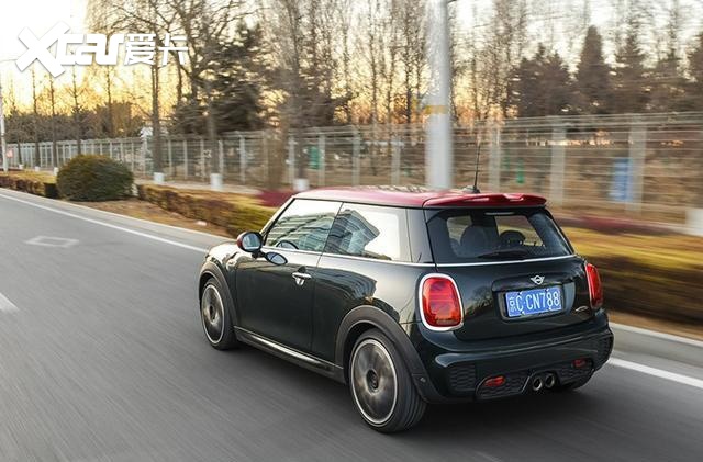 2020款MINI JCW正式上市 售价32.58-36.18万元