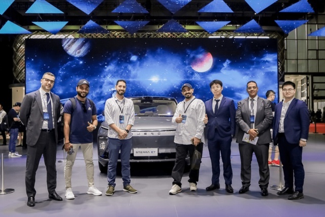 黄招根：星途年销12万不是梦，曾“被逼”去海底捞学习