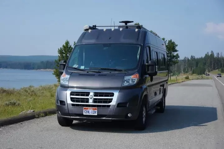 Winnebago Travato 59K房车深度体验：睡过多日方知好