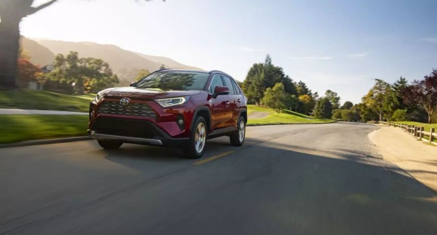 由丰田各部门联手打造，RAV4双擎堪称最省油的跨界SUV