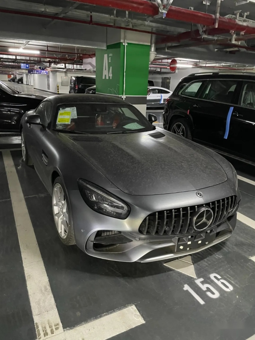 油耗堪比纳智捷的梅赛德斯-AMG GT，两天一箱98你受得了吗？