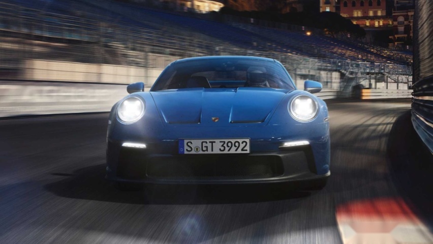 众多新车亮相：保时捷全新911 GT3、迈凯轮Artura…
