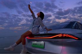 2.9L亏电油耗+2000km续航，银河 L6 EM-i限时补贴价 6.98 万起!