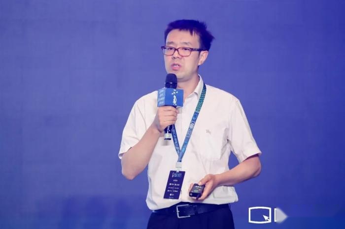 第十五届中国汽车蓝皮书论坛首日，50位行业大咖论“不负”
