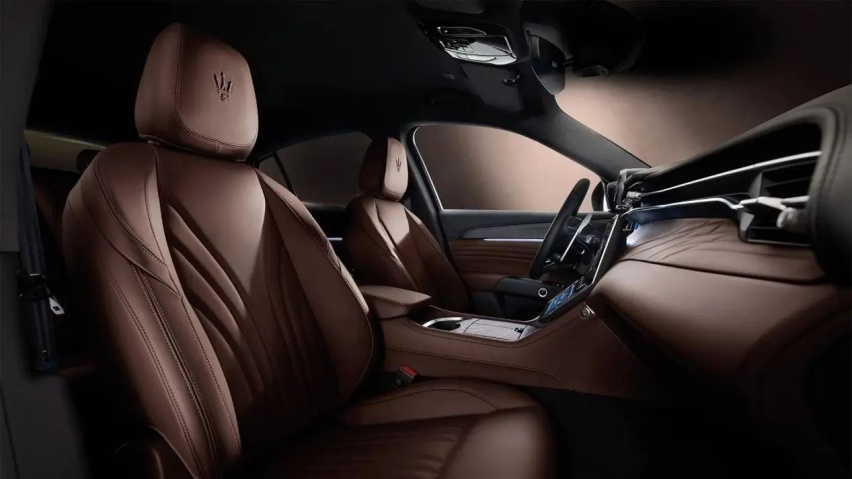 Maserati_Grecale_GT_Interni_sedili_ant.webp