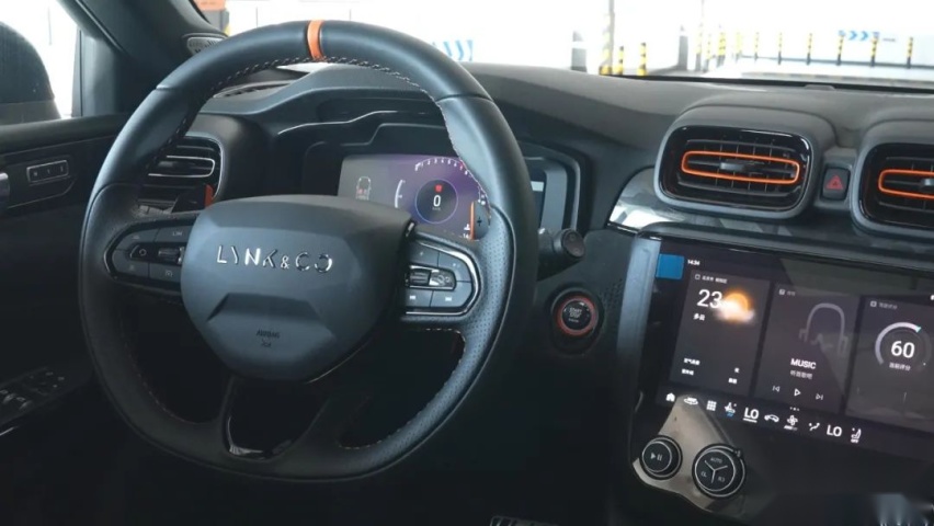 又一款前驱性能钢炮——领克02 Hatchback