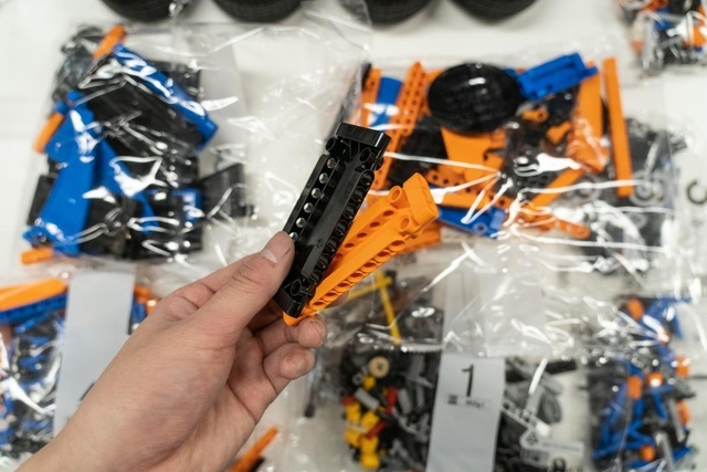 乐高&MCL36：赛道梦？我们可是专业的！