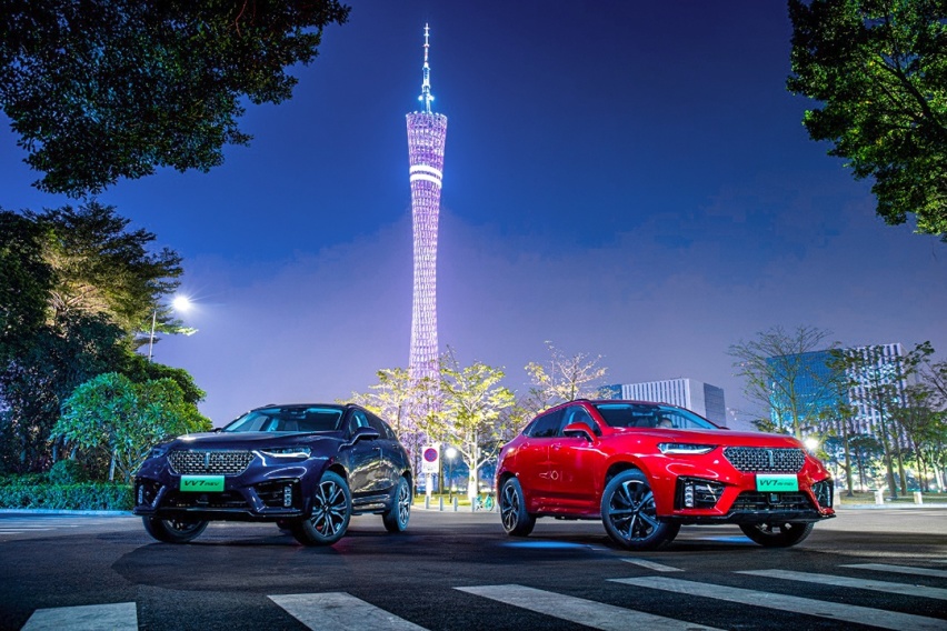 2.0T＋电机，这两款中国豪华SUV又快又省，油耗低到不敢信