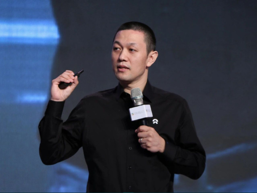 蔚来轿车四年突围：50亿项目资金，救场的EC6和进化的李斌