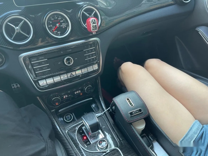 潮州车友的梅赛德斯-AMG GLA45，把玩车当副业就是爽