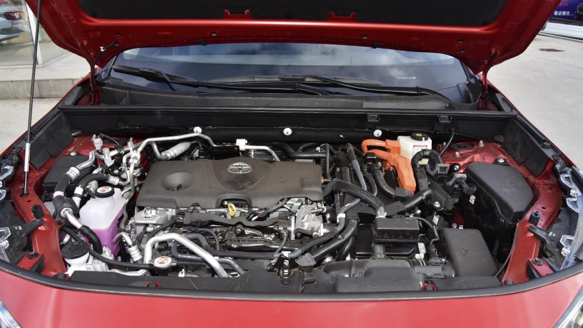 买它还是选CR-V插混，RAV4荣放双擎E+值吗？