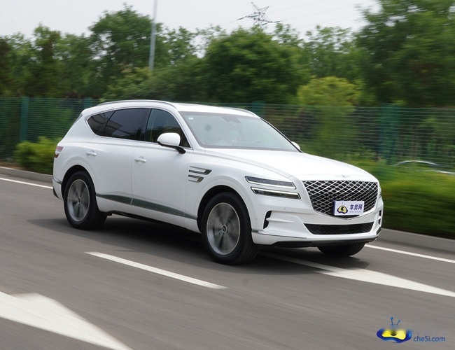 豪华旗舰 细腻时髦 试驾捷尼赛思GV80中大型SUV