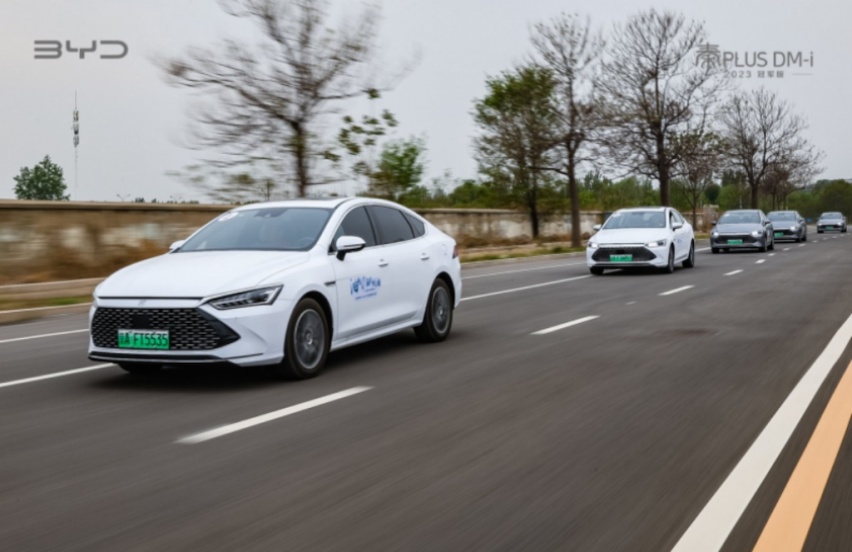 、百公里亏电油耗低至3.8L，主打的就是“省”！2325.png