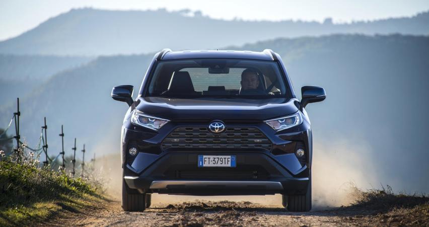 全新一代丰田RAV4荣放将于10月上市，部分车型预售价20万
