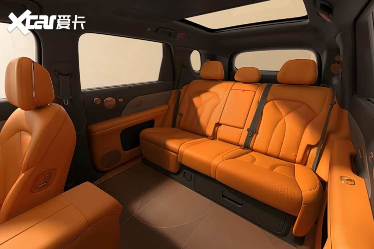 智己LS8开启预售，30万内拿下百万级体验