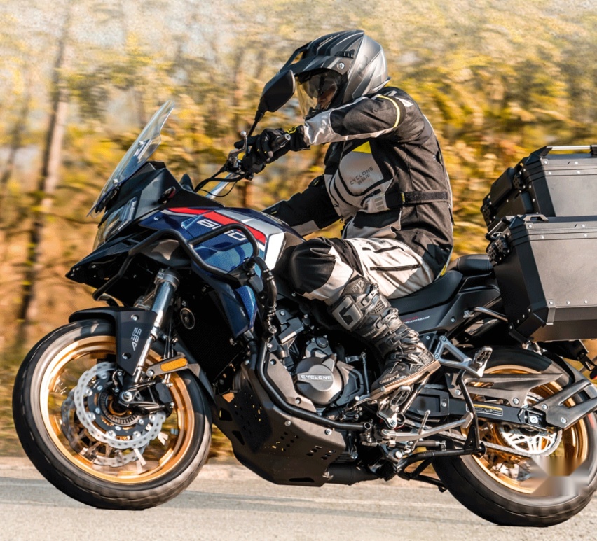 良心摩企！大厂重新定义600级别ADV，诺顿动力，售价27988元起