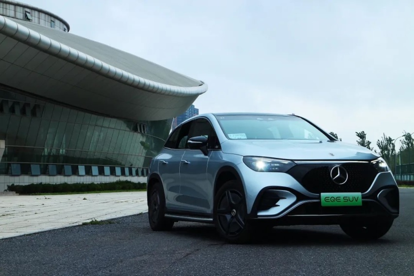试驾奔驰EQE SUV：先是奔驰，后才是新时代的电动汽车