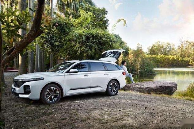 实用不输SUV，这5款家用旅行车，好开好用还省油