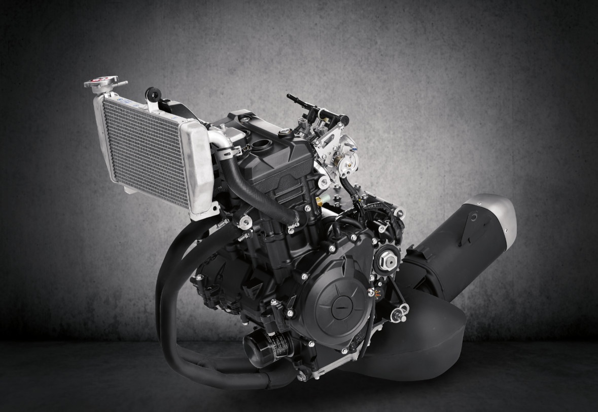 这是大家期待的YAMAHA吗？2019款YZF-R3解析