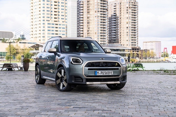 MINI也要推出重度越野SUV？这车有人买
