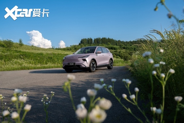 静态体验奔腾悦意03：10.99万够实在