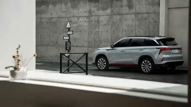 瑞虎8终于上2.0T了，13万起：销量前三该有我了吧？