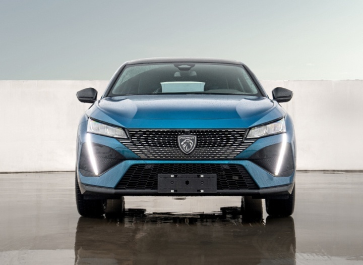 2023年新车展望：吉姆尼五门版、标致408X将于1月份亮相