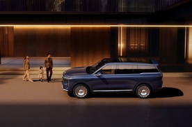 智己LS9正式上市，32.28万起150项顶配重塑大六座SUV